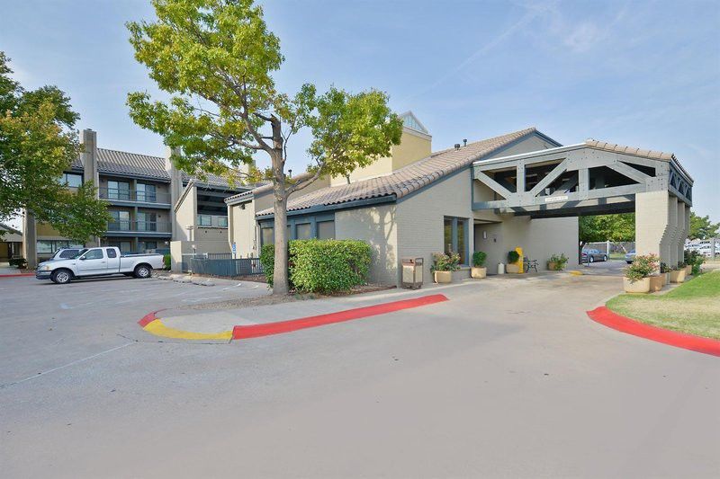 Americas Best Value Inn & Suites Extended Stay - Tulsa Eksteriør billede