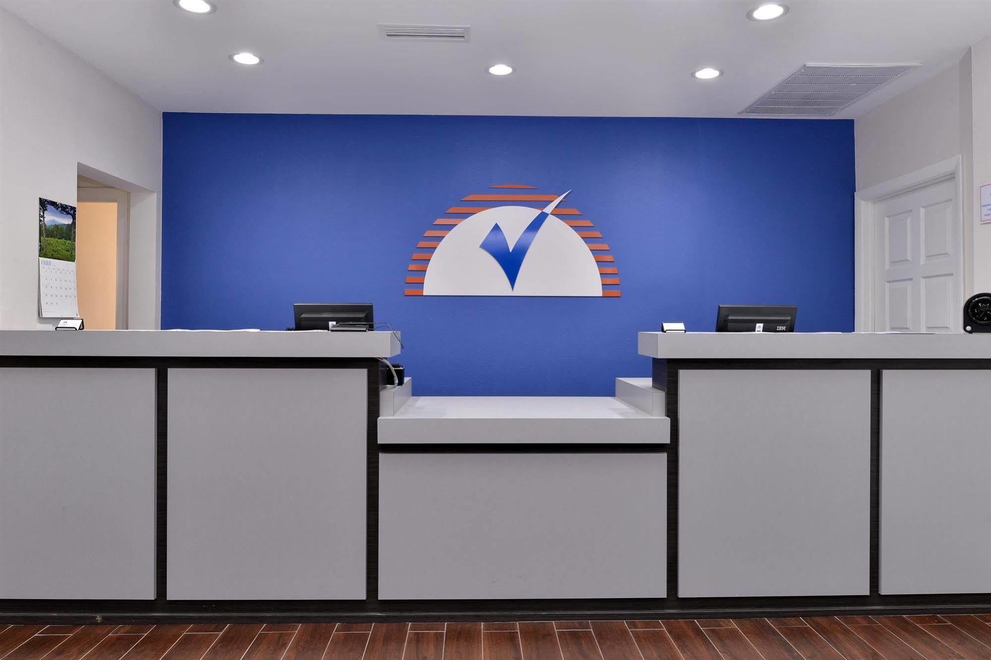 Americas Best Value Inn & Suites Extended Stay - Tulsa Eksteriør billede